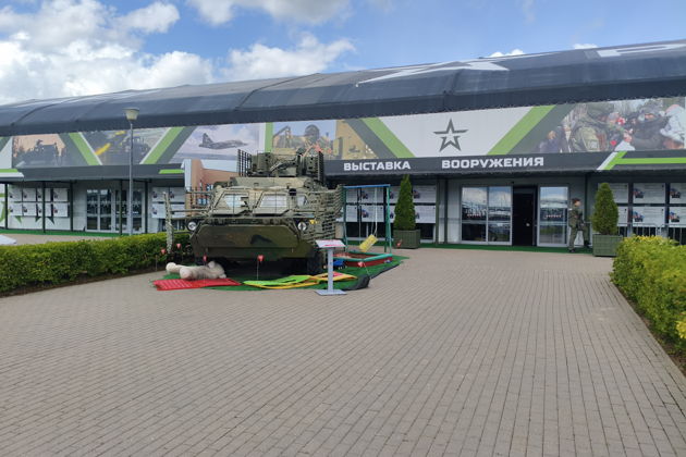 Фото к экскурсии Выставка вооружения с СВО в Парке Патриот