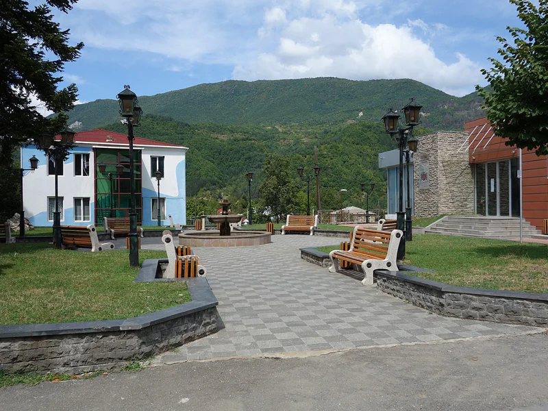 В поисках Хванчкары — фото 4, Кутаиси | Покатаем