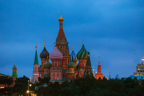 Утро в Москве. Ранняя прогулка для тех, кто не спит