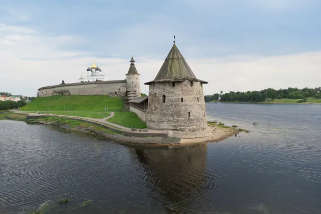 Обзорный Псков, Изборск, Печоры: однодневная экскурсия