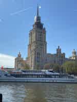 Экскурсия "К небоскрёбам Москвы-Сити на речном трамвае и кофе на уровне облаков" - фото отзыва 1
