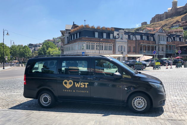 Виды Трансфер из аэропорта Тбилиси