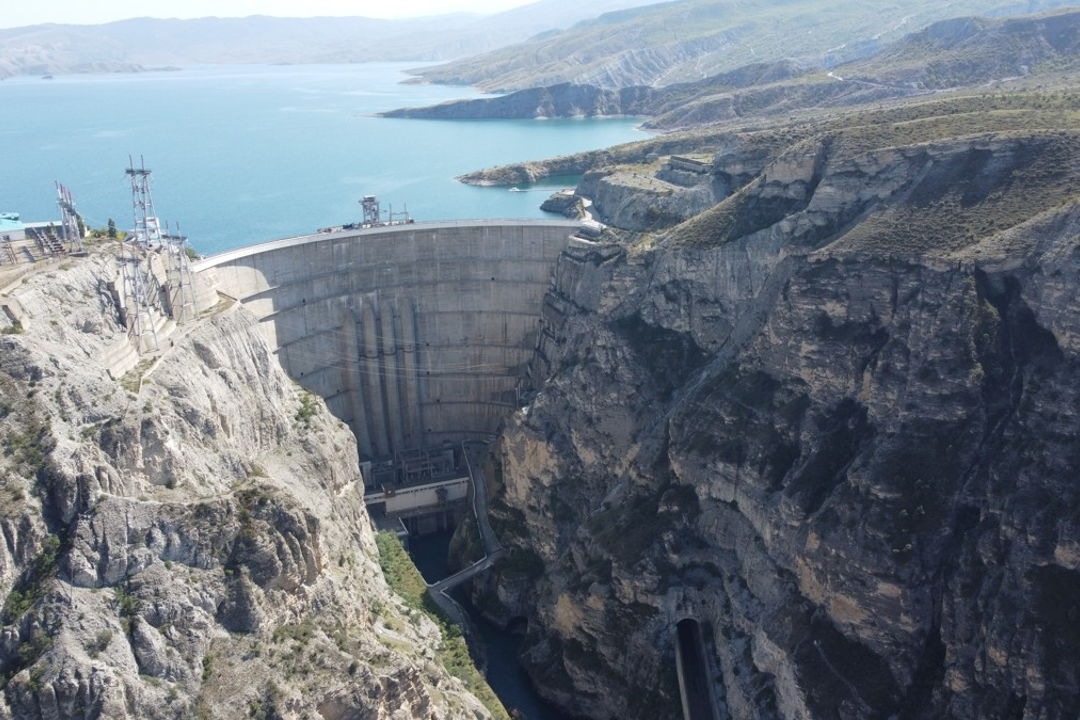 Сулакский каньон, бархан Сары-кум и Чиркейское водохранилище — фото 3
