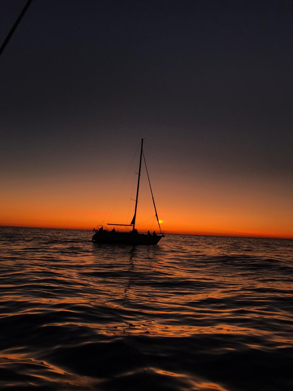 Вечерняя морская прогулка на яхте