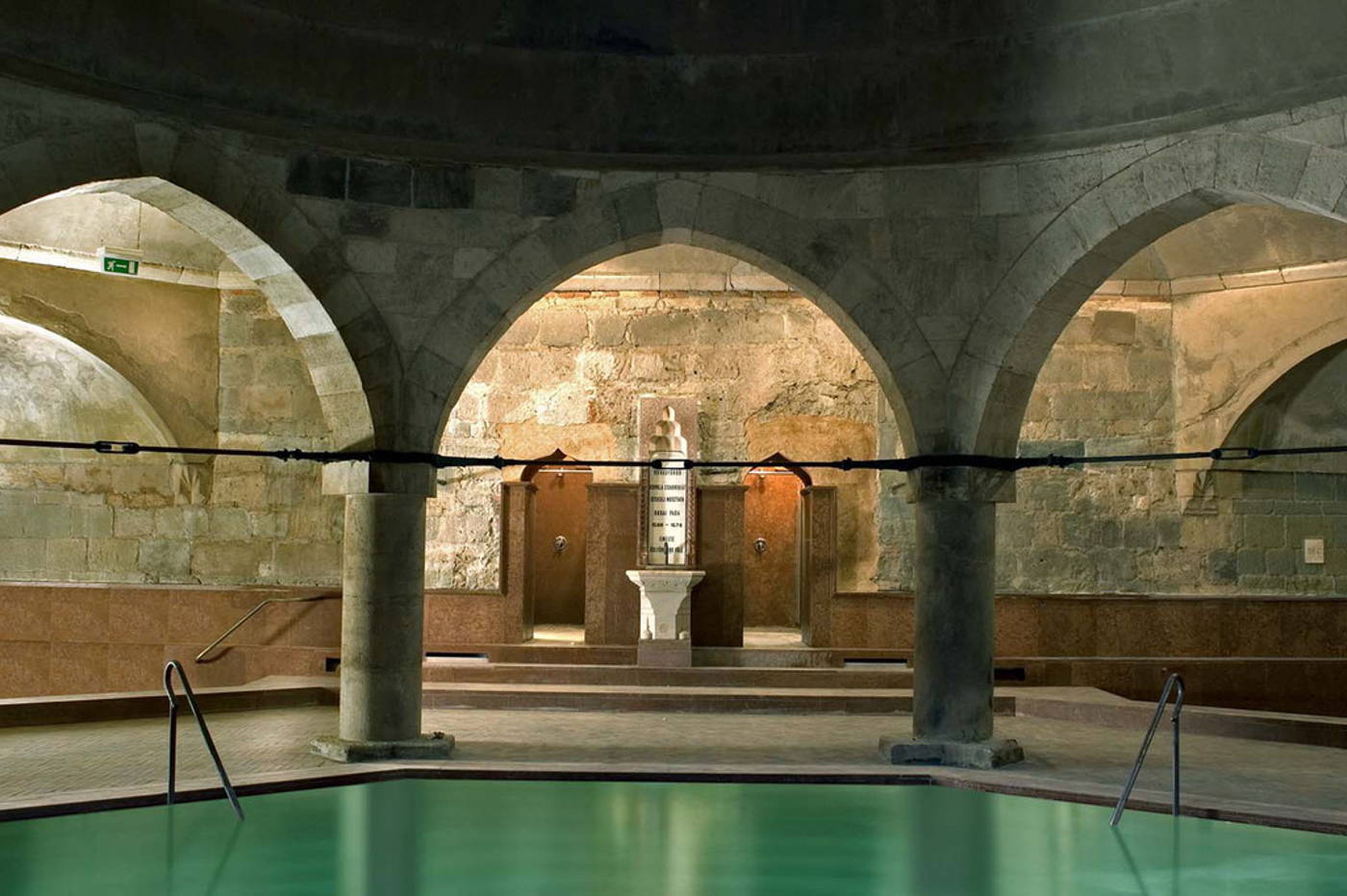 Rudas Thermal Baths 