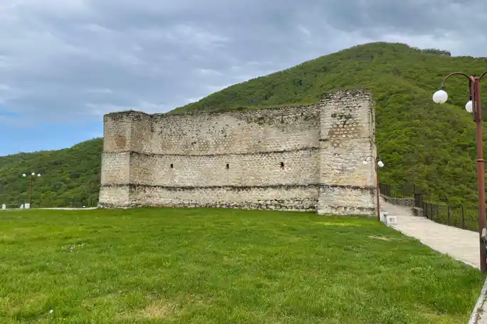 Тур: Хучнинский водопад и экраноплан «Лунь»
