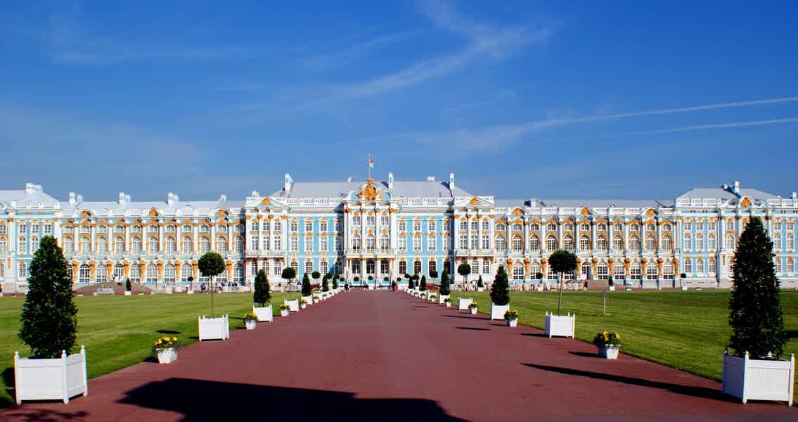 Екатерининский дворец, парк и Царское Село — в мини-группе (с билетами) - фото 1