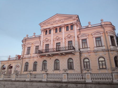 Арт-объект Счастье не за горами