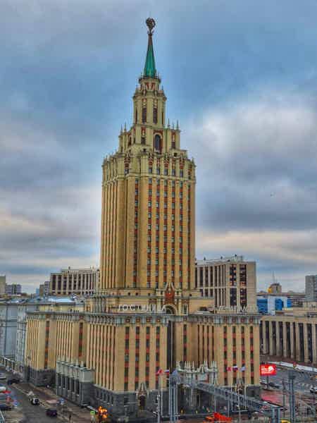 В гостиницу «Ленинградскую» — «самую Русскую» из сталинских высоток - фото 6