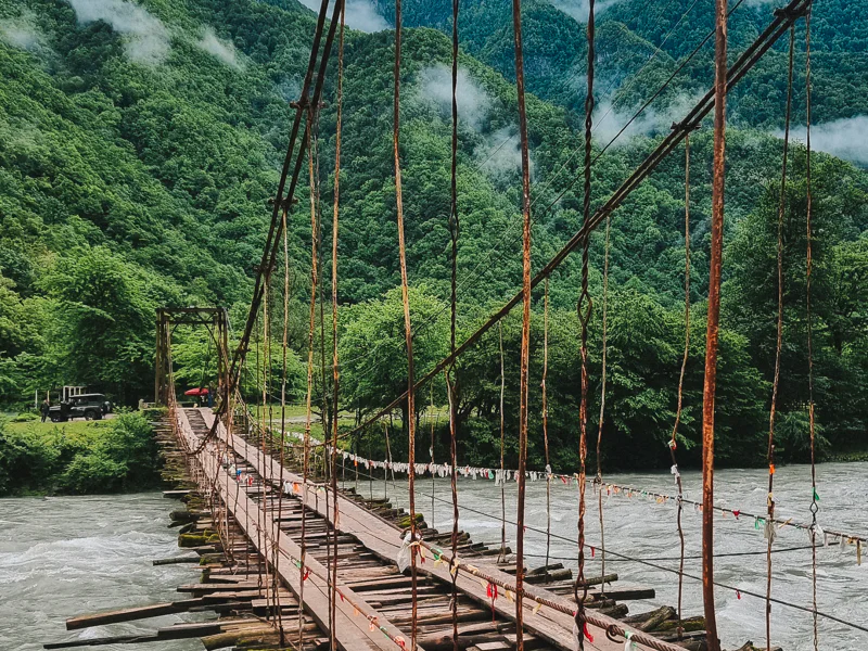Пляжная Абхазия: озеро Рица и самый красивый пляж — фото 6, Сочи | Покатаем