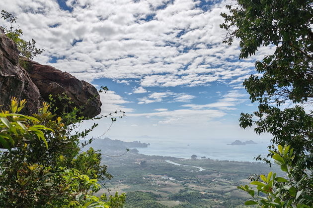 Виды Драгон Крест, острова и пещеры Краби