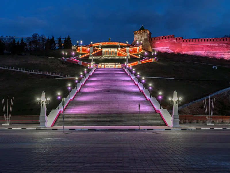 Огни вечернего Нижнего: кремль, Стрелка и Рождественская — фото 4, Нижний Новгород | Покатаем