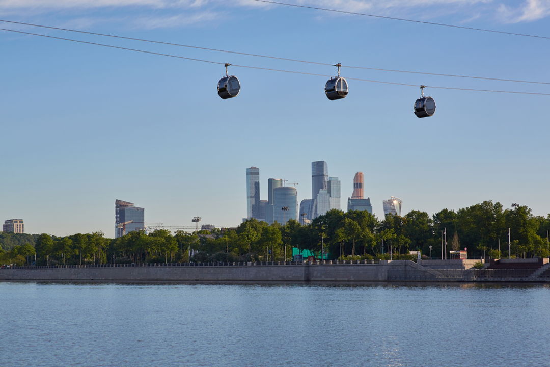 От Москва-Сити до Крымского моста: речная прогулка на панорамном теплоходе — фото 4