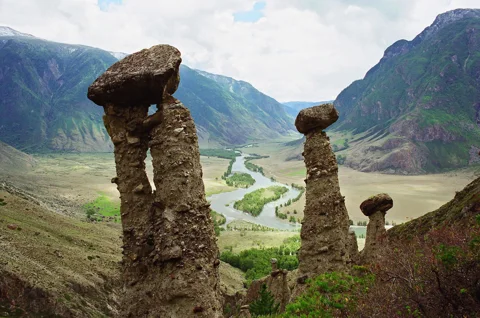Каменные грибы Чулышманской долины
