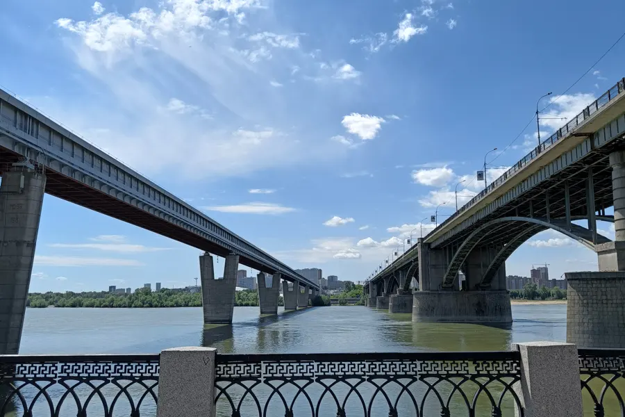 Обзорная экскурсия по городу на авто с чаепитием — фото 1