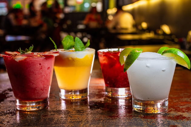 Вечерняя прогулка по пабам Лапы с дегустацией кашасы и живой самбой