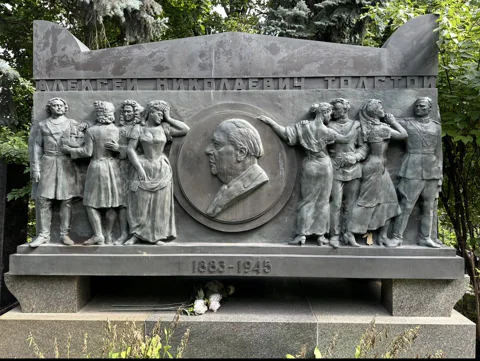 Новодевичье кладбище. Мистика и судьбы