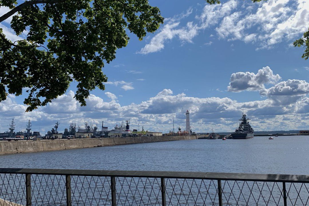 Кронштадт: Морской собор + Водная прогулка или Музей Военно-морской славы — фото 2
