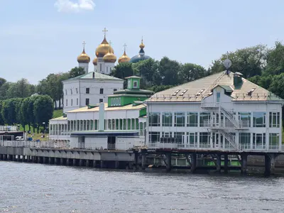 Пешеходная экскурсия по Ярославлю — городу на Волге