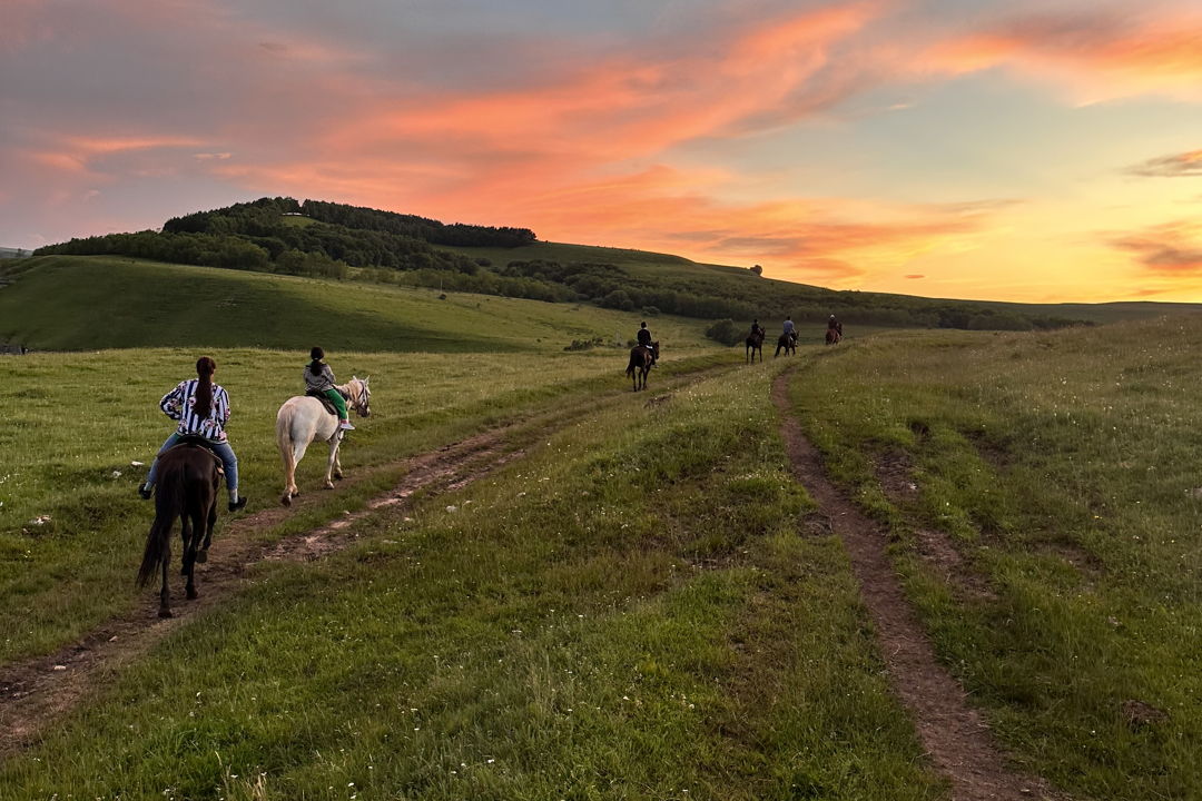 Конная прогулка по окрестностям Кисловодска к селу Элькуш — фото 3