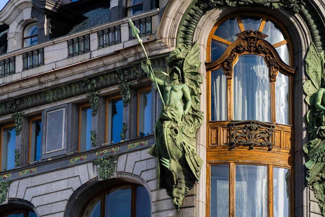 Петербург на автобусе и теплоходе за 5 часов — фото 4