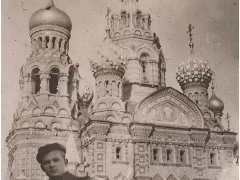Квест-экскурсия: (Не)церкви Санкт-Петербурга — фото 5, Санкт-Петербург | Покатаем