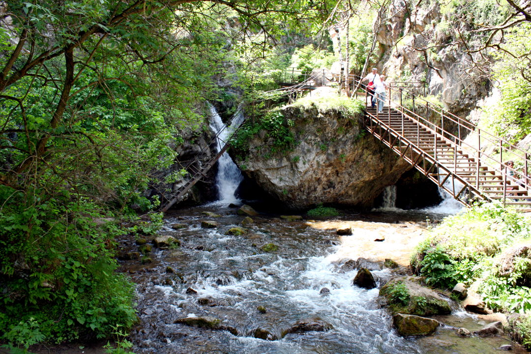 Кисловодский комплекс: Медовые водопады, гора Кольцо + Кисловодский парк — фото 6