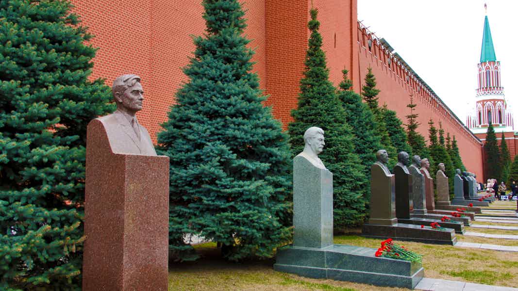 Мавзолей Ленина и Кремлевский некрополь - фото 1