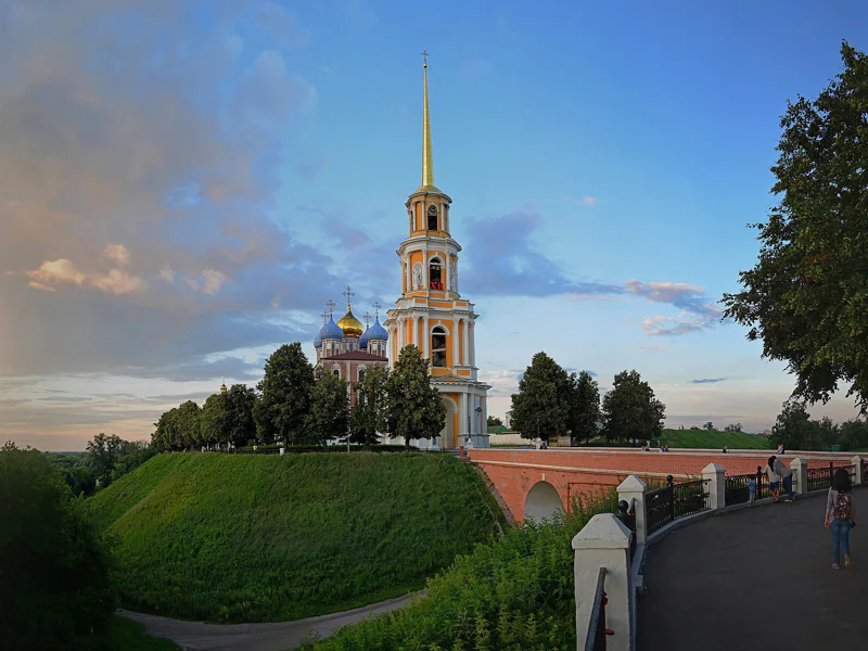 Авторская экскурсия «По следам знаменитых рязанцев» — фото 4, Рязань | Покатаем