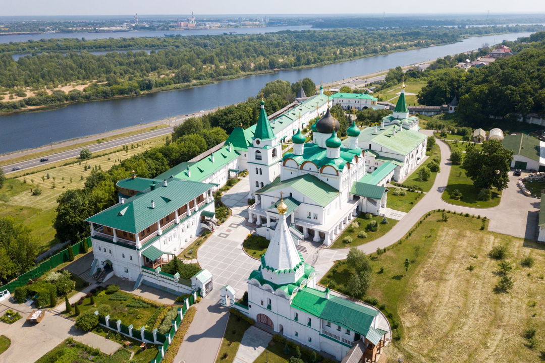 Экскурсионный рейс «Царственно поставленный город» на катамаране ЭкоходЪ — фото 6