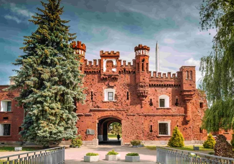 Брест — Брестская крепость — Беловежская пуща из Минска