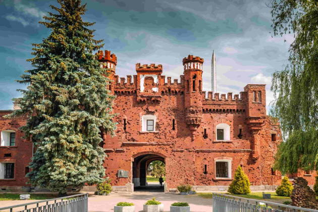 Брест — Брестская крепость — Беловежская пуща из Минска