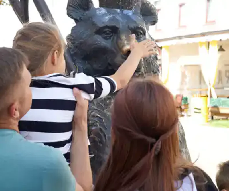 Обзорно-игровая групповая экскурсия "В поисках клада Ярослава" — фото 1