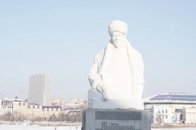 "Татары тут" - Татарская слобода c акцентом
