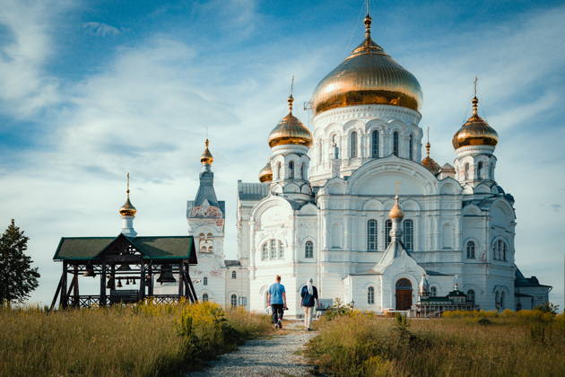 4 в 1: Кунгурская пещера, Кунгур, Белогорский монастырь и скала Ермак
