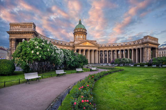Великие соборы Петербурга