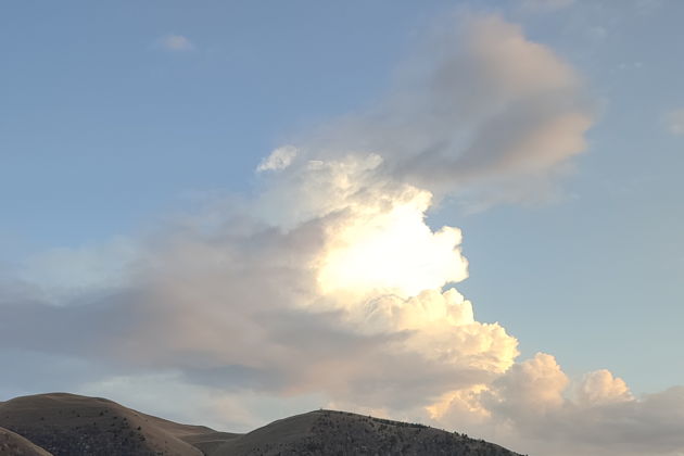 Виды Жемчужина Чечни: озеро Кезеной-Ам и вечерний Грозный