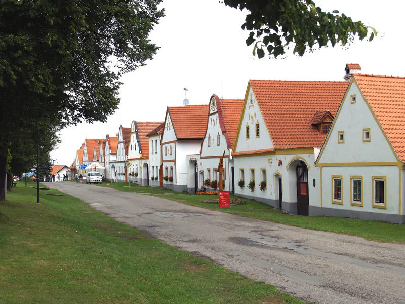 Чешский Крумлов, замок Конопиште и барочное село Голашовице — фото 2, Прага | Покатаем