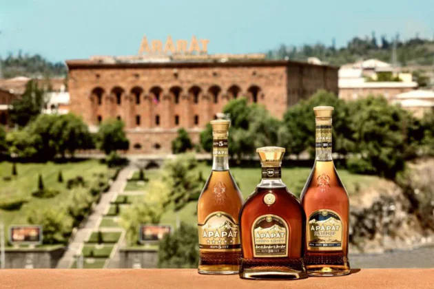 Cognac and Armenian shopping — tour in Yerevan | Pokataem