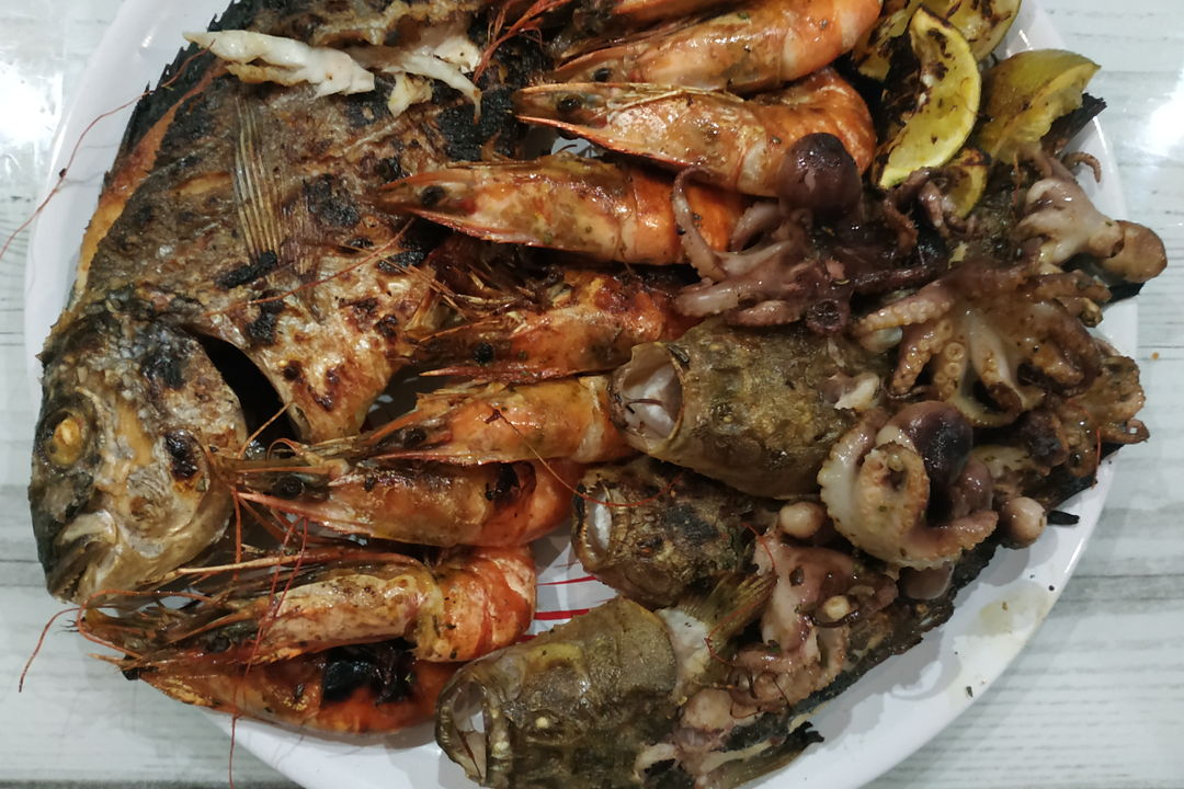 Монастырь Самеба и дегустация морепродуктов и вина — фото 4