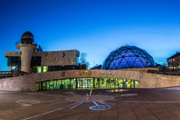 Виды Храмы и легенды Ярославля