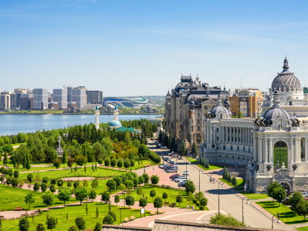 Памятник компасу