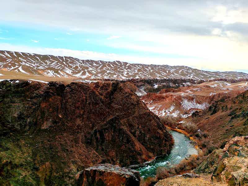 На озёра Каинды и Кольсай, Чарынский каньон и Черный каньон — тур из Алматы - фото 5