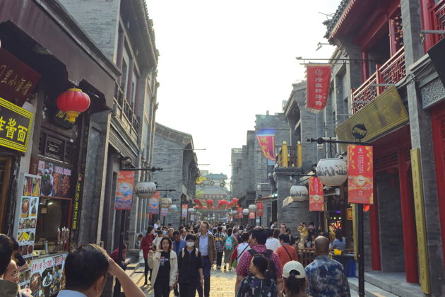 Главное изображение экскурсии - Шопинг-прогулка по Шанхаю с местным гидом