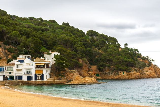 Лазурные пляжи и бухты Коста Брава