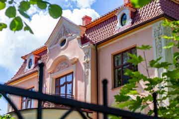 Полюбоваться роскошными виллами Амалиенау