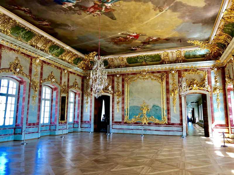 Рундальский дворец — шедевр творчества Растрелли - фото 4