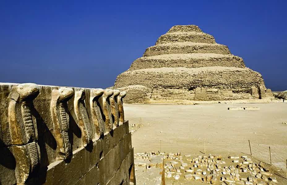 Тайны первых пирамид света  - фото 1