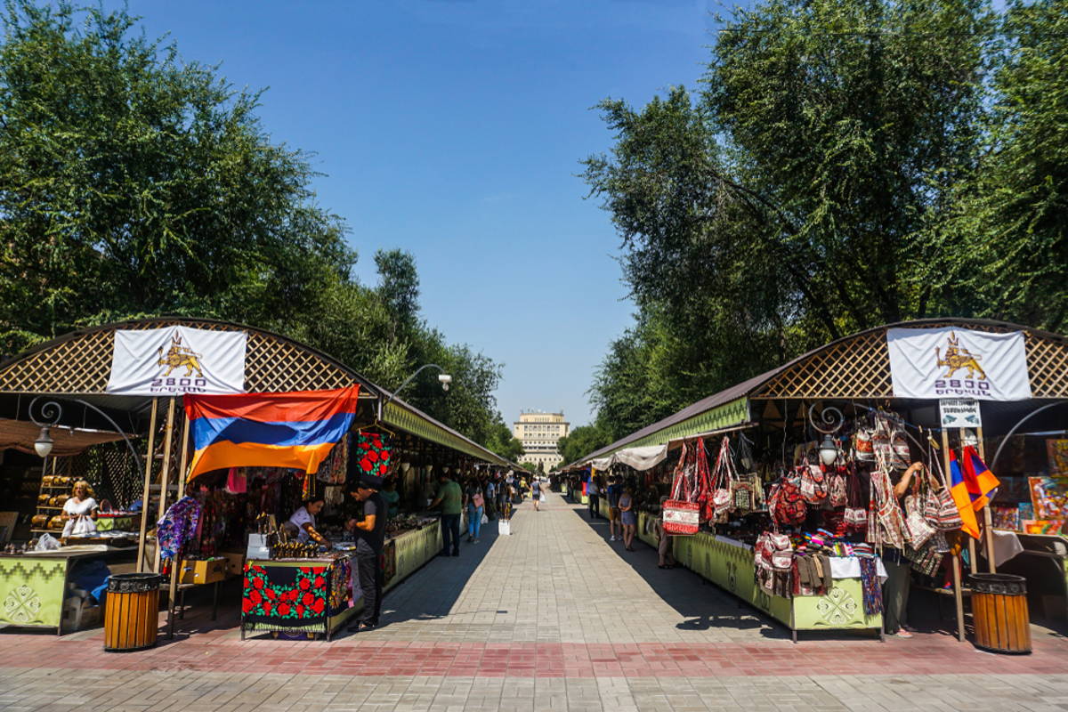 Вернисаж