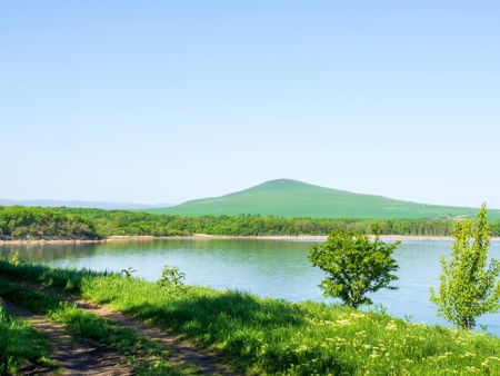 Озеро Тамбукан